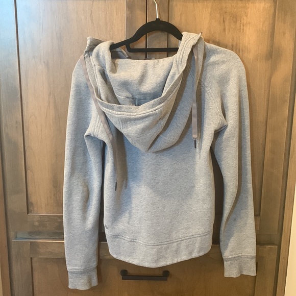 Lululemon zip up jacket - Picture 2 of 5